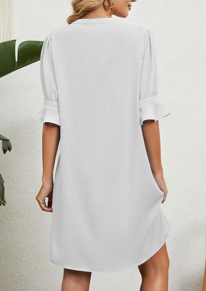 Amélie | Elegant Dress with V-Neck