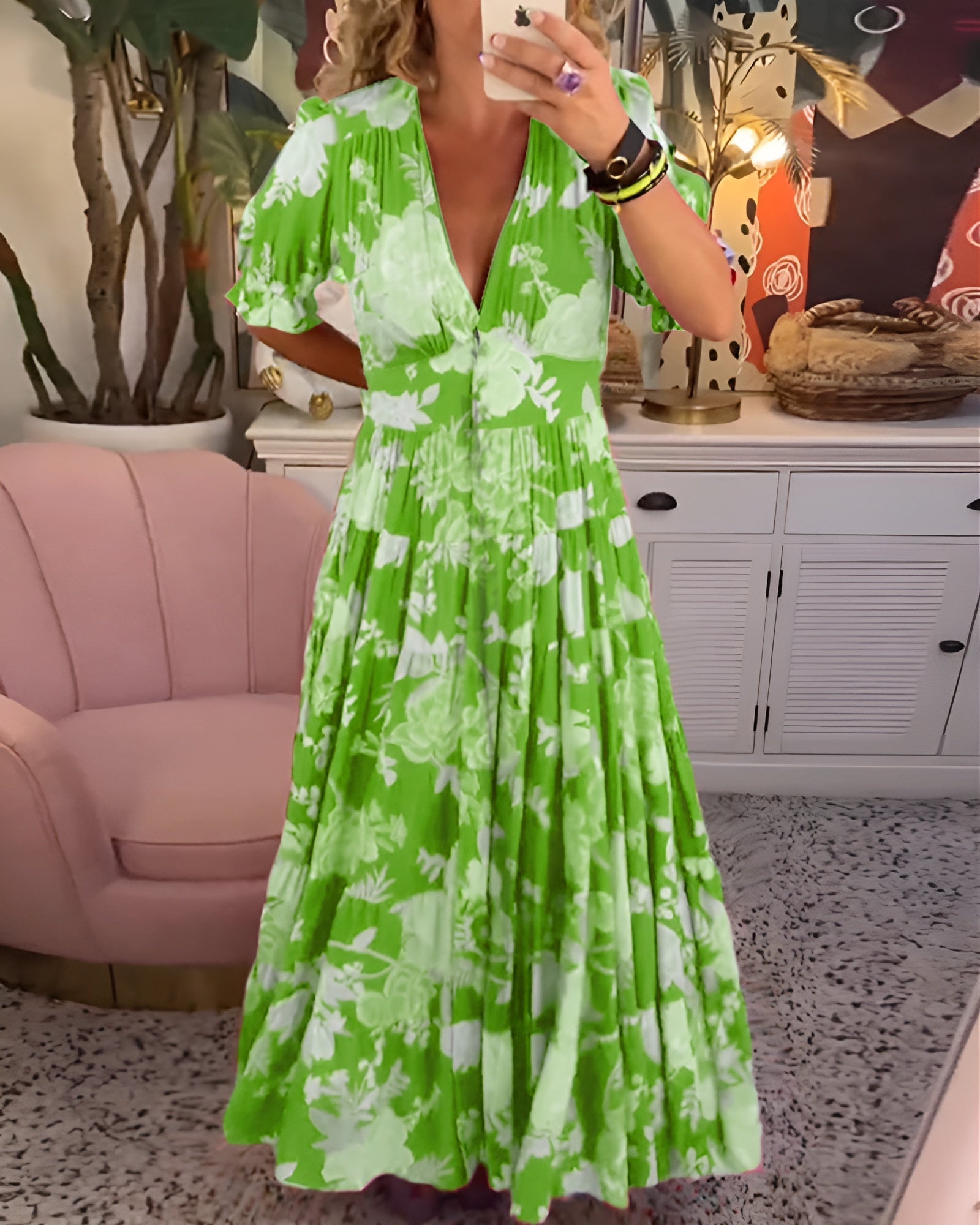 Carine | Dress with Pockets in Floral Pattern