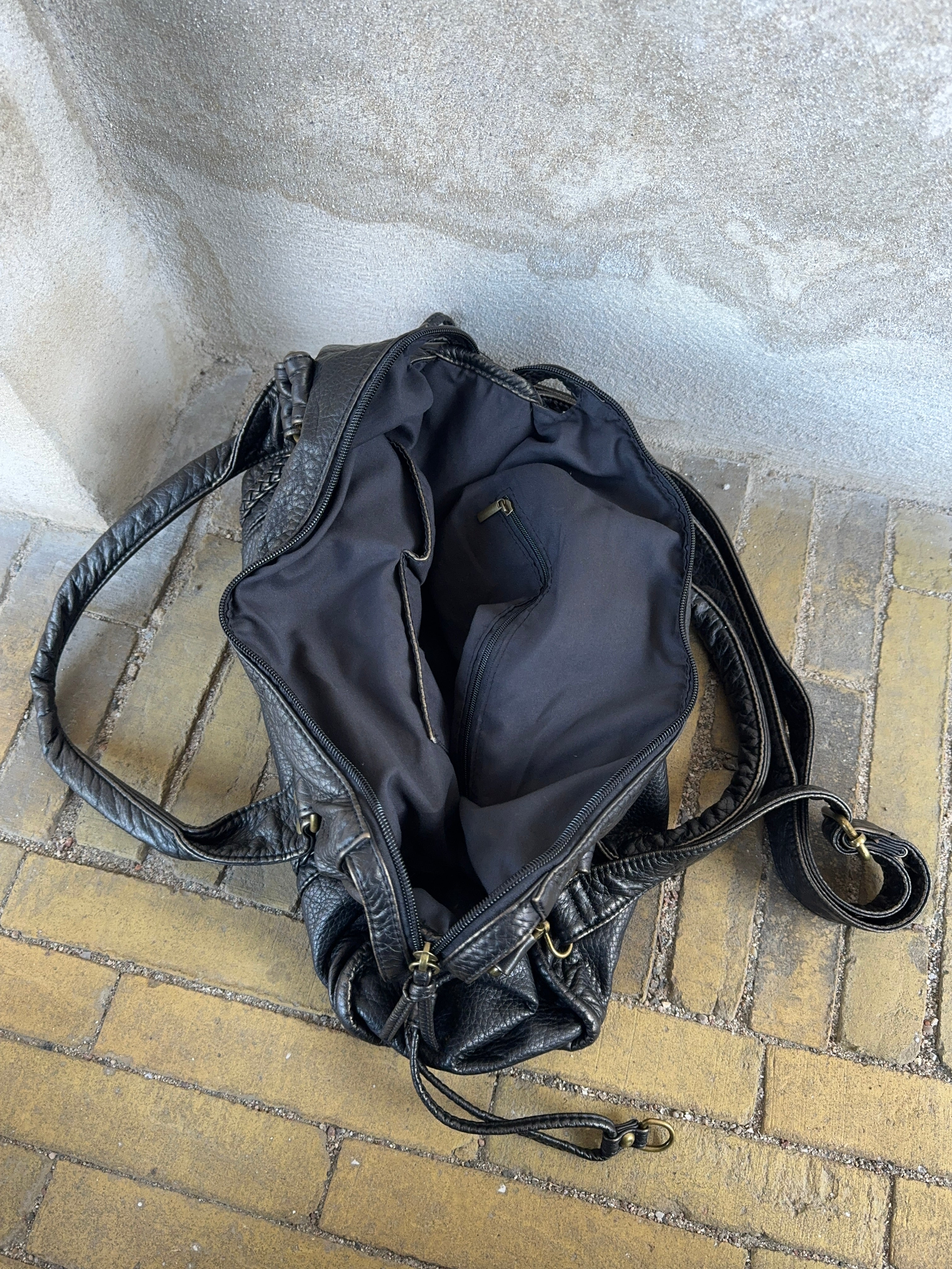 Charlie | Venedig Shoulder Bag