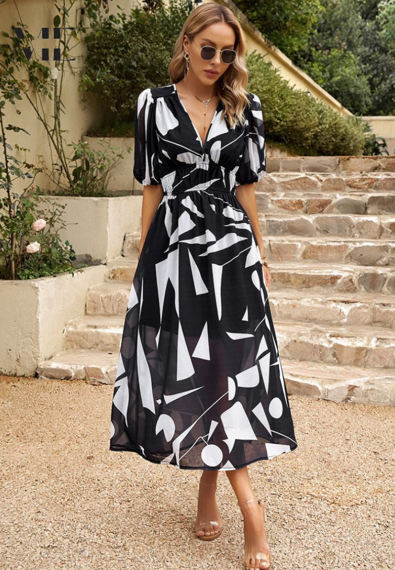 Danielle | Luxurious Timeless Midi Dress (Almost Sold Out)
